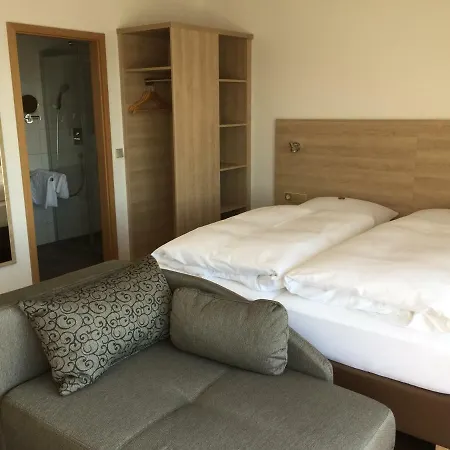 Panorama Honey-do Hotel